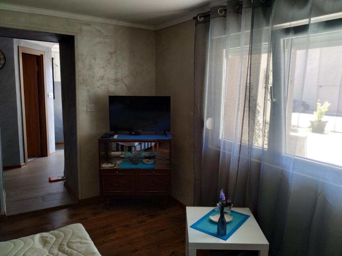 Studio Kaca Cetinje Luaran gambar